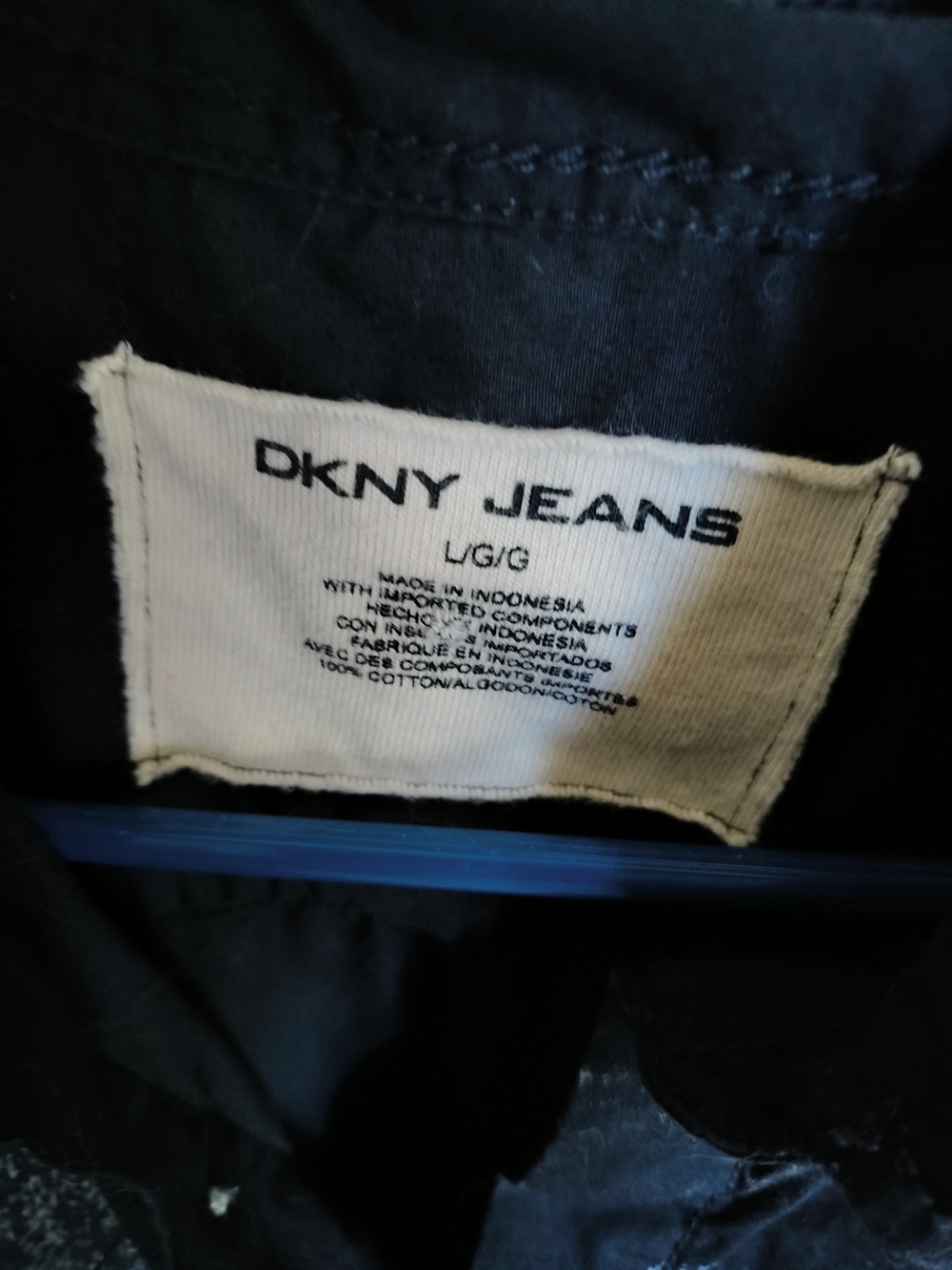 DKNY Black Lightweight Button-Front Shirt Jacket with Distressed Print - Picture 4 of 4